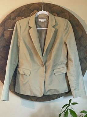 Liz Claiborne Women’s Blazer